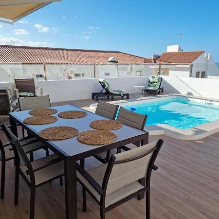 Fantástica Cusmano Con Piscina Privada *